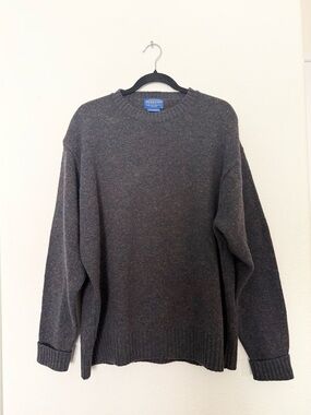 💙 vintage 100% wool pendleton sweater